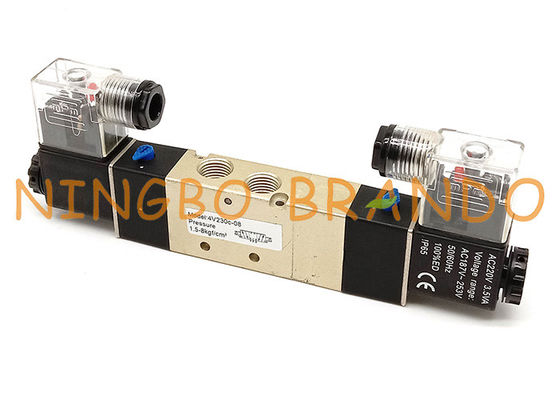 4V230C-08 5/3 Way 1/4'' Double Solenoid Closed Center Pneumatic Valve