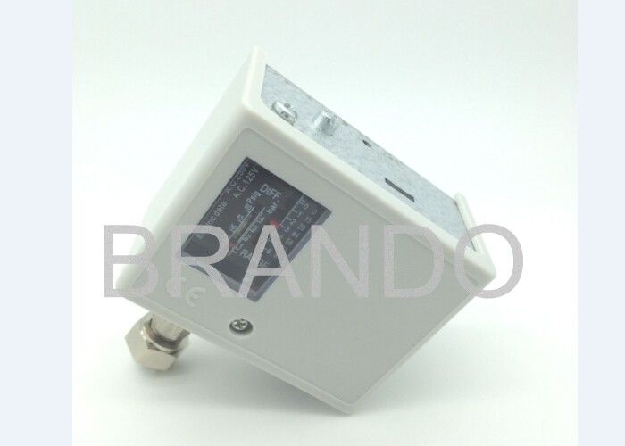 AC 110V 220V Air Compressor Pressure Switch For Fluoride Refrigeration Air / Liquid