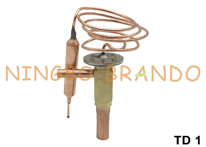 TD 1 Angle Port Thermostatic Expansion Valve For R134a R22 R407C R404A
